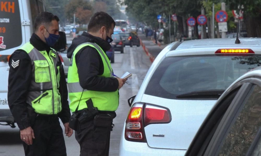 Αδιανόητο! Γιατρός πήγαινε στην εφημερία και του έκοψαν πρόστιμο